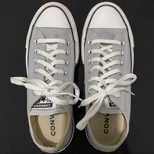 Converse Unisex Chuck Taylor All Star Low Top Platform Sneaker - grey